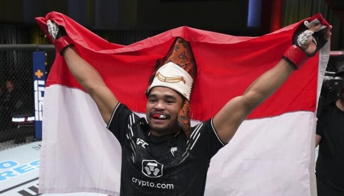 Usai Menang di UFC, Jeka Saragih Ingin Jumpa Presiden demi Simalungun