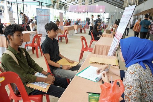 Pemko Medan melalui Dinas Ketenagakerjaan bekerja sama dengan Manhattan Urban Market melaksanakan job fair selama dua hari (20-21/11). (seputaranindonesia.com/istimewa)