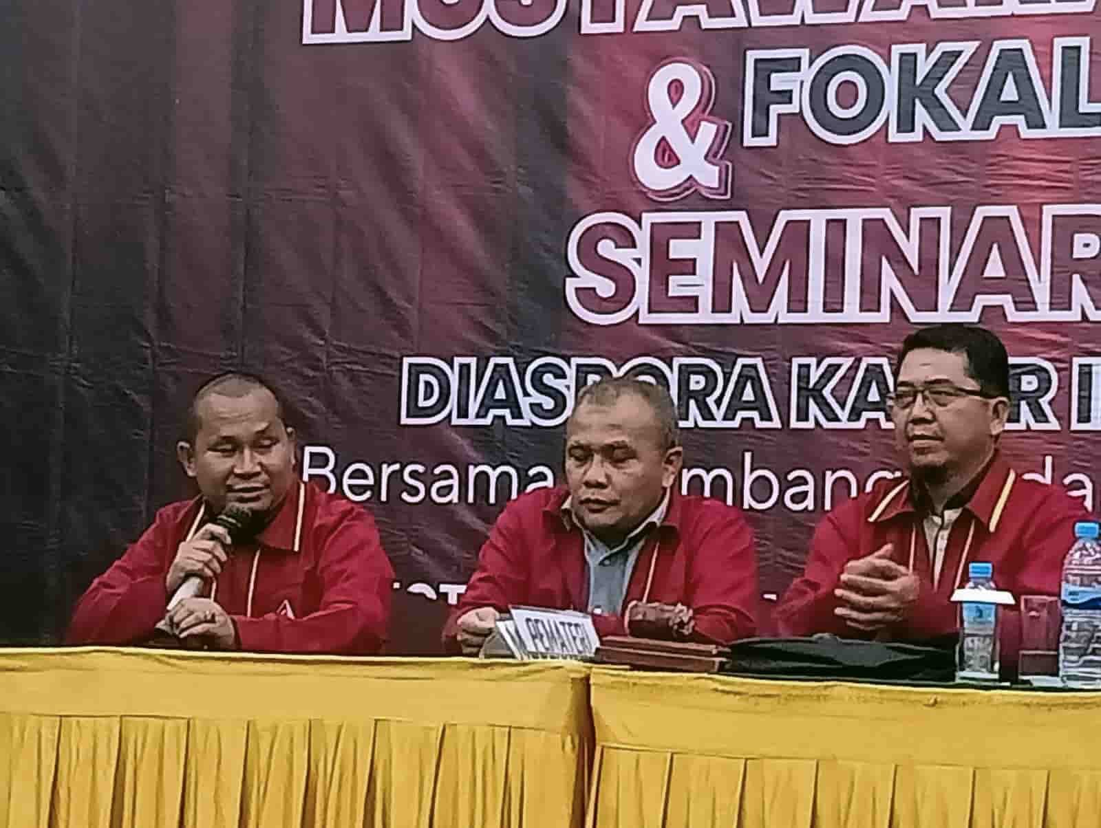 Foto: Wakil Ketua DPRD Sumut Rahmansyah Sibarani saat pidato paparan pada pemilihan Fokal IMM Sumut Periode 2023-2026 di Hotel Madani Jalan Sisingamangaraja Kota Medan, Minggu (19/11/2023). (seputaranindonesia.com/ist).