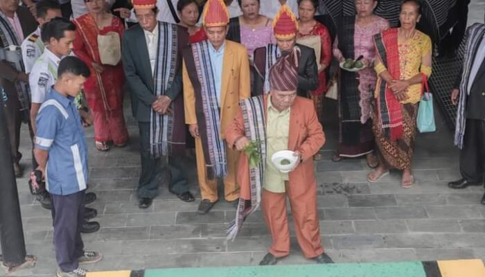 Ritual Hahomion Awali Pengoperasian Pelabuhan Paropo Batu Horbo dan KMP Jurung-Jurung&nbsp;