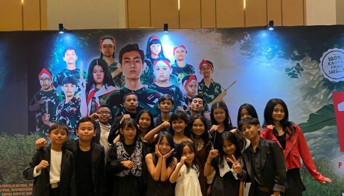 Gala Premiere Film 1 CM, Aksi Kocak 32 Bocah Bikin Haru dan Ngakak