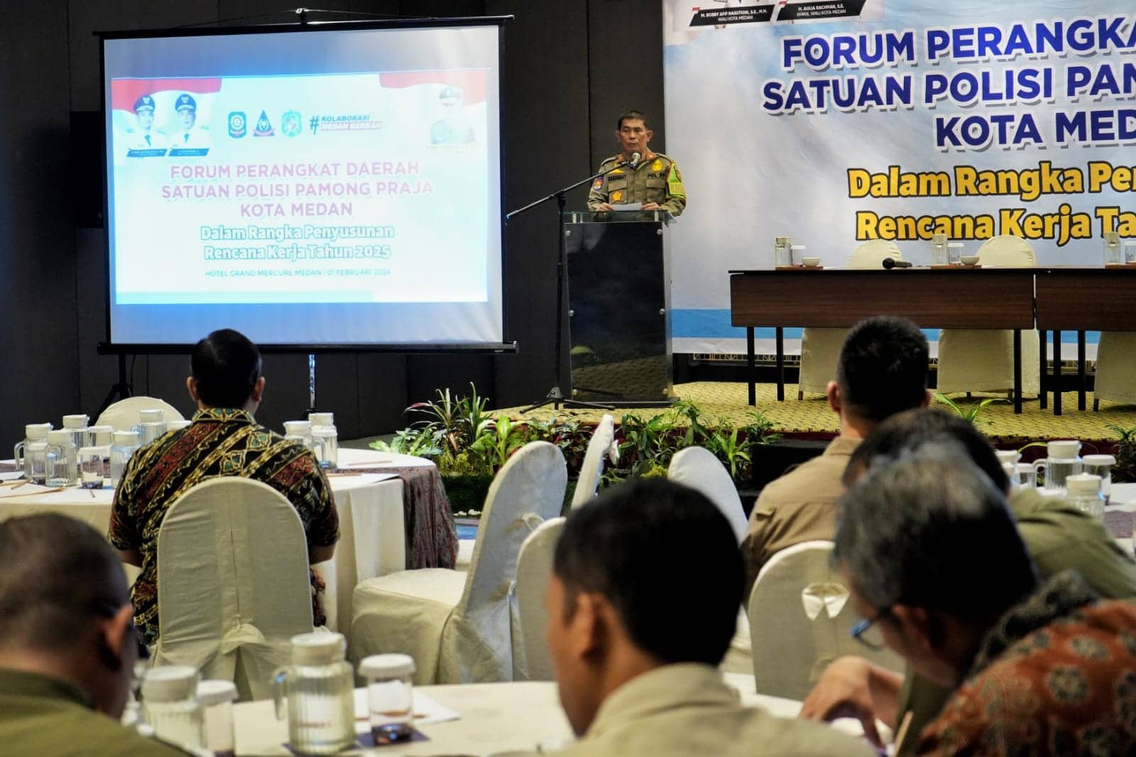 Forum Perangkat Daerah dalam rangka penyempurnaan penyusunan rencana kerja Satpol PP Kota Medan tahun 2025 di Hotel Grand Marcure, Kamis (1/2). (seputaranindonesia.com/istimewa)