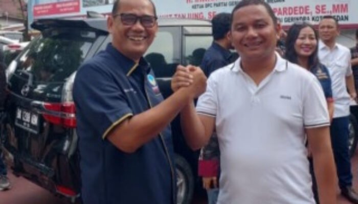 Bersama Sopo Atrestorasi Bersatu, Bakhtiar Sibarani Mendaftar ke Partai Gerindra