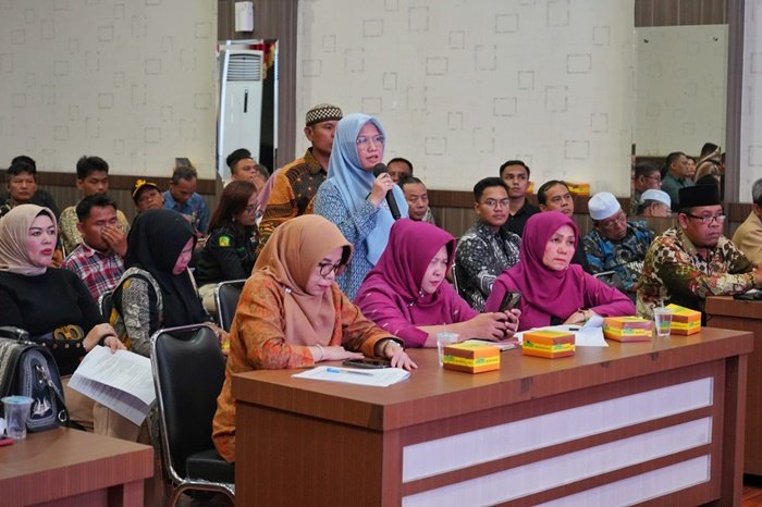 Rapat persiapan pelaksanaan MTQ Kota Medan yang dipimpin Wali Kota Medan, Bobby Nasution diwakili Asisten Administrasi Umum Setda Kota Medan, Ferri Ichsan di Kantor Wali Kota Medan, Kamis (2/5). (seputaranindonesia.com/Istimewa)