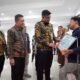 Rona kebahagiaan serta penuh kegembiraan terpancar dari wajah para penyandang disabilitas dan lansia saat menerima bantuan sosial tunai (BST) secara simbolis dari Wali Kota Medan Bobby Nasution di Gelanggang Mahasiswa Universitas Islam Negeri Sumatera Utara (UIN-SU), Jalan Sutomo Medan, Kamis (20/6) petang. (seputaranindonesia.com/Istimewa)