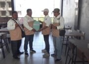 Ketua Pasti Bobby Medan Hendra Yanto Serahkan SK Medan Deli Target Wujudkan Kemenangan Bobby Nasution Pada Pilgubsu 2024