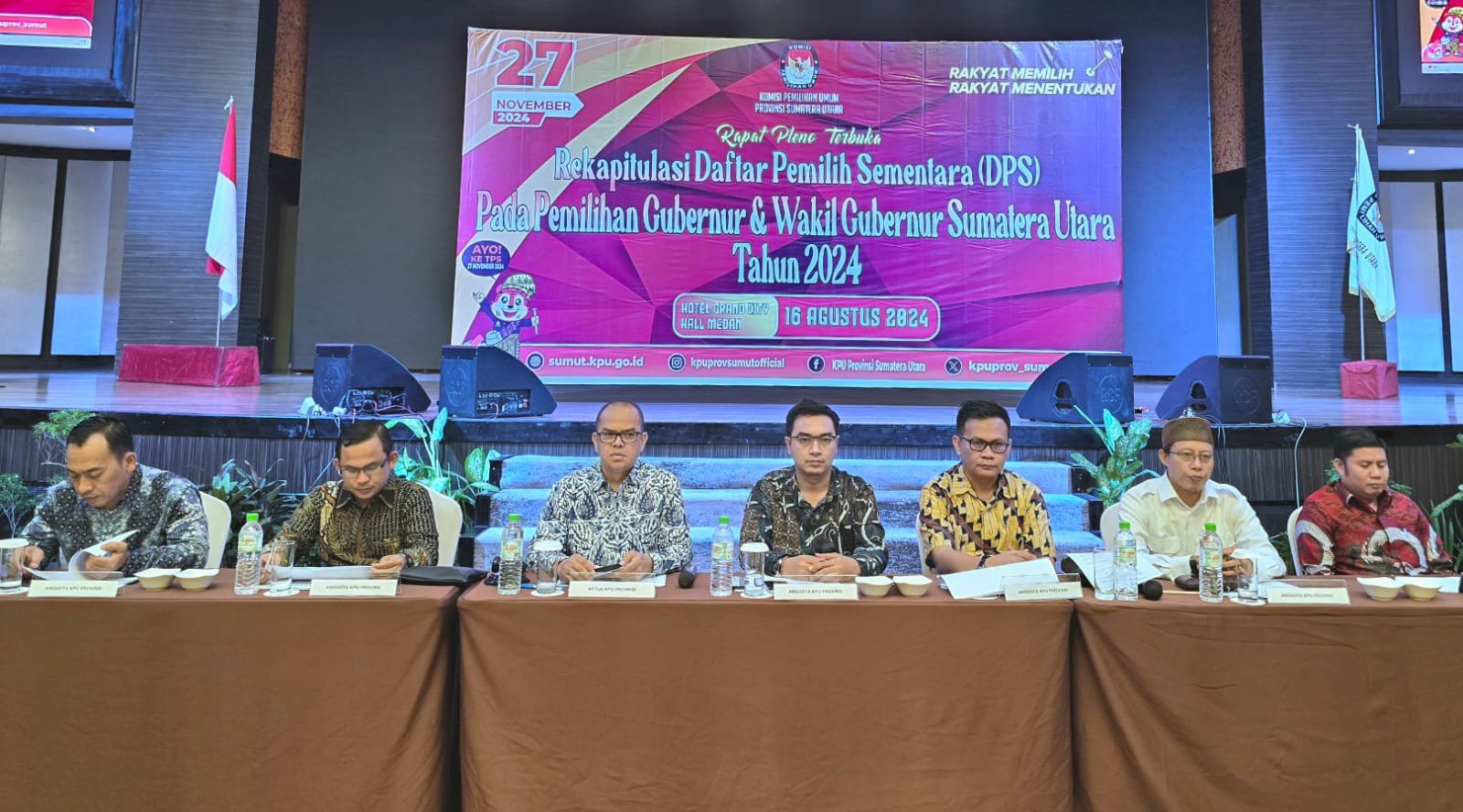Komisi Pemilihan Umum (KPU) Provinsi Sumatera Utara telah menetapkan rekapitulasi Daftar Pemilih Sementara (DPS) untuk Pemilihan Gubernur dan Wakil Gubernur Sumatera Utara (Pilgubsu) tahun 2024, Jumat (16/8). (seputaranindonesia.com/Istimewa)