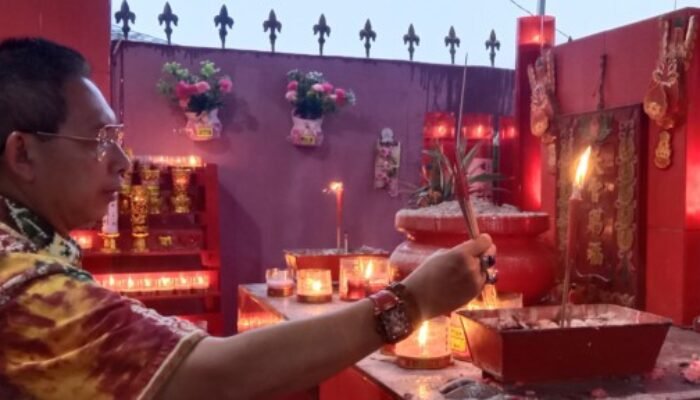 Wong Hadiri Acara HUT Ke-17 Cetiya 7 SEN NI