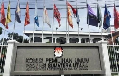 Plang KPU Sumatera Utara (seputaranindonesia.com/ist).