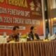 Ketua KPU Medan Mutia Atiqah didampingi 4 Komisioner KPU lainnya pada Rapat Pleno Terbuka Rekapitulasi DPSHP dan Penetapan DPT pada Pilkada Serentak tahun 2024 tingkat Kota Medan di Hotel Le Polonia Medan, Jumat (20/9/2024). (seputaranindonesia.com/Istimewa) ​​​​​​ ​​​​​​