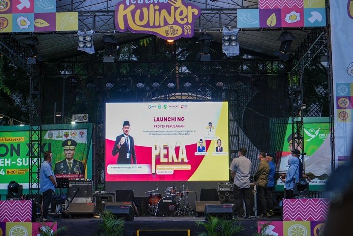 Wali Kota Medan Bobby Nasution meluncurkan Proyek Perubahan Pelatihan Kepemimpian Nasional (PKN) Tingkat II yang dilaksanakan lima kepala dinas di lingkungan Pemko Medan. (seputaranindonesia.com/Istimewa)