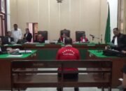 Persidangan Memanas! Hakim Bantah Tolak Bukti CD, Kuasa Hukum Ali Zamar: ‘Klien Kami Tidak Bersalah!, Tangisan Ibu Terdakwa di Kursi Roda: ‘Prabowo, Tolong Bebaskan Anak Saya!