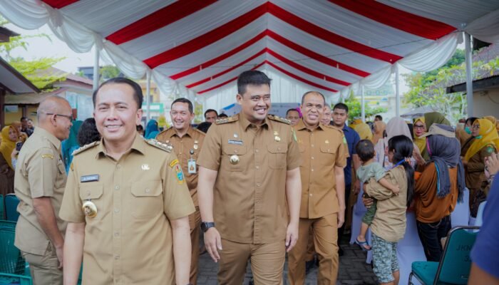 Bobby Nasution Bersama Pj Gubsu Launching Pemeriksaan Kesehatan Gratis di UPT Puskesmas PB Selayang II