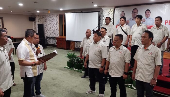 Ketua DPRD Medan Lantik Pengurus Wartawan, Harap Sinergi dan Transparansi Makin Kuat