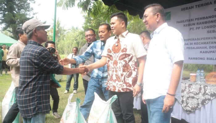164.650 Kg Pupuk Disalurkan ke 16 Kelompok Tani, Wabup Sergai Apresiasi PT. Lonsum!