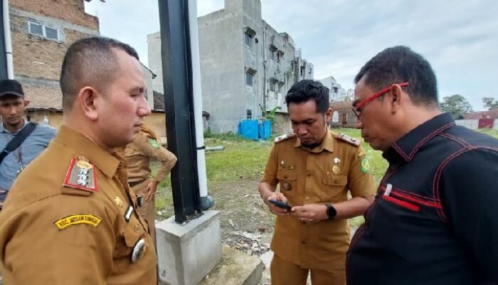 Sidak Pembangunan Pool Bus Tanpa PBG di Jl Gagak Hitam, Paul MA Simanjuntak Ajak Kepling dan OPD Cegah Kebocoran PAD