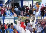 Sambutan Hangat Warga Langkat, Ricky Anthony Berikan Bingkisan Lebaran untuk Lansia