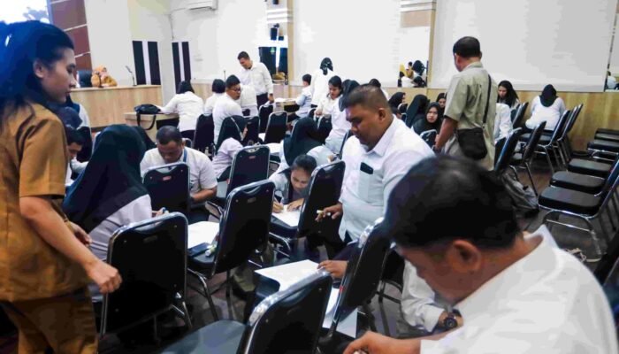 Tahap Awal Pengangkatan ASN, Ribuan PPPK Kota Medan Tandatangani Perjanjian Kerja