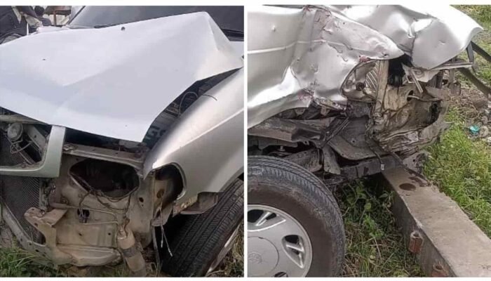 Mobil Kijang Tertabrak Kereta di Perlintasan Tanpa Palang Pintu di Medan