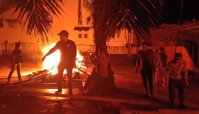 Barak Diduga Tempat Penyalahgunaan Sabu di Labura Dibumihanguskan, Warga Dukung Langkah Polda Sumut