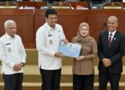Bobby Nasution Sampaikan Ranperda APBD 2025, Pemprov Sumut Catat Surplus Rp521,494 Miliar