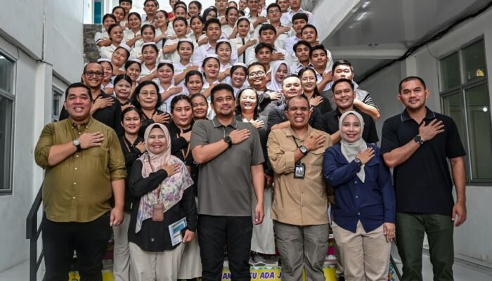 Bobby Nasution Siapkan Beasiswa untuk Mahasiswa Poltekkes Gunungsitoli, 43 Orang Terkendala Biaya