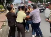 Aksi Mahasiswa di Kantor BRI Sumut Memanas, Dugaan KUR Fiktif Rp17 Miliar Berujung Kekerasan