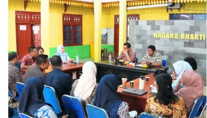Turun Langsung ke Lapangan, Camat Helvetia Genjot Kinerja Lurah dan Pelayanan Publik