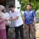 Ricky Anthony Datangi Korban Kebakaran di Hinai, Salurkan Bantuan dan Bangkitkan Semangat Warga